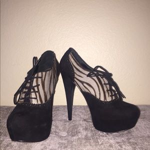 BEBE❣️ Black Booties